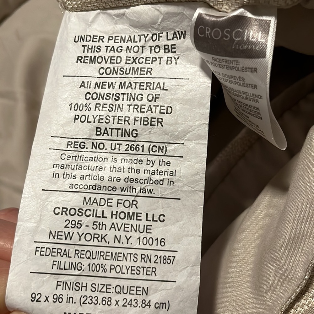 Comforter and 2 shams / pillow cases - Picture 8 of 8